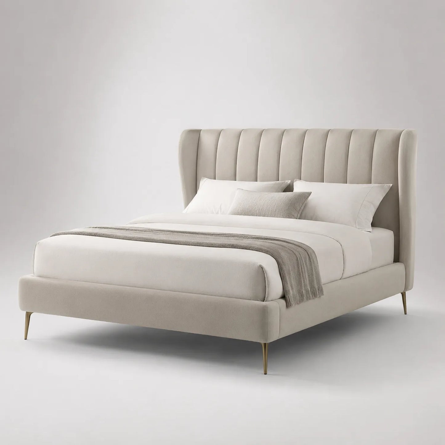 Beiges Samt Doppelbett mit Kopfteil und Metallfüßen 200x160 cm